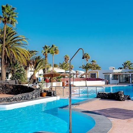 Pequeno Bungalow Firt Line Of The Sea كوستا تاغيسي المظهر الخارجي الصورة