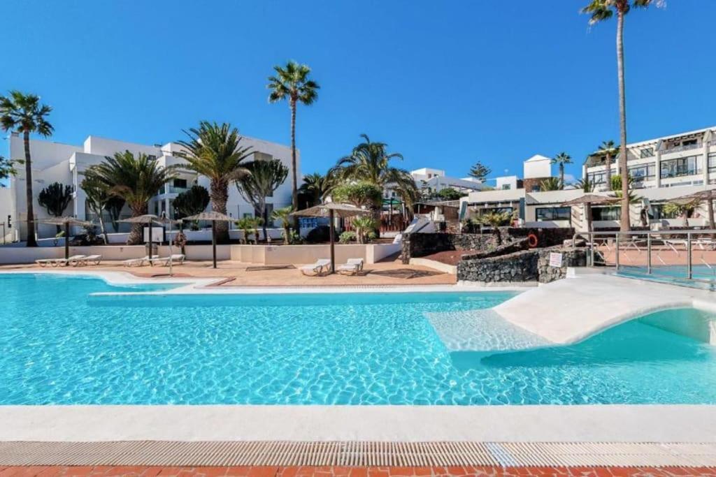 Pequeno Bungalow Firt Line Of The Sea كوستا تاغيسي المظهر الخارجي الصورة