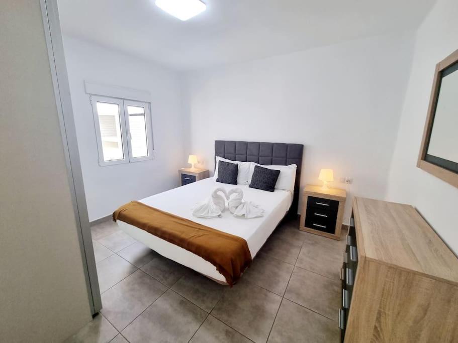 Pequeno Bungalow Firt Line Of The Sea كوستا تاغيسي المظهر الخارجي الصورة