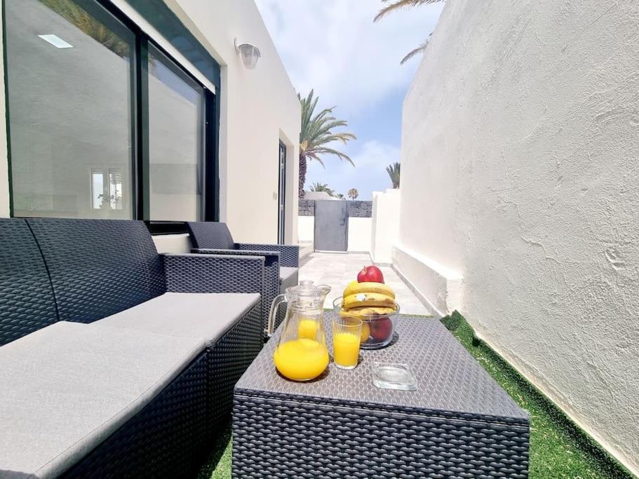 Pequeno Bungalow Firt Line Of The Sea كوستا تاغيسي المظهر الخارجي الصورة
